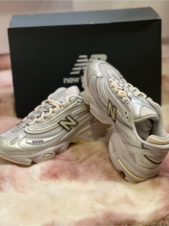 New Balance Shoes - New Balance Women's Metallic Silver and Cream 1000 Series Sneakers